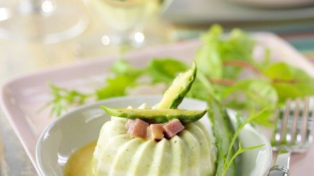 flan-dasperges-sauce-maltaise