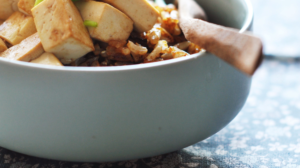riz-complet-sauté-au-tofu-et-à-la-ciboule