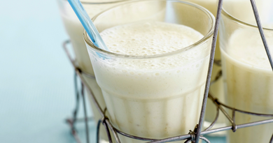 lassi-à-la-banane-et-noix-de-coco