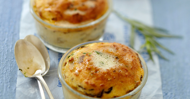petits-soufflés-de-polenta-aux-pleurotes-et-au-romarin