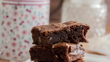 brownie-aux-noix-et-aux-noisettes
