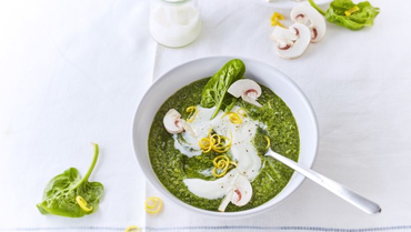 crème-dépinards-aux-champignons-de-paris-et-zestes-de-citron