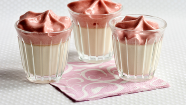 panacotta-à-lespuma-de-fraise