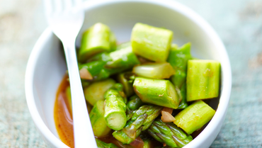 poêlée-dasperges-vertes-au-jus-de-viande
