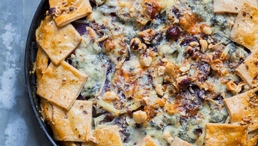 tarte-pommes-de-terre-roquefort-et-noisettes