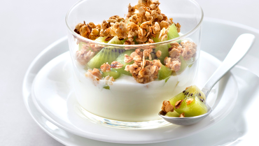 yaourt-au-granola-et-kiwi