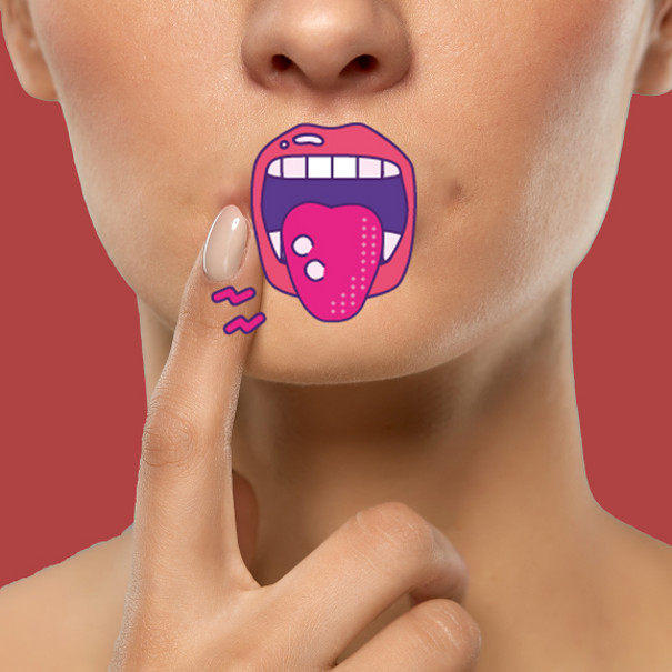 Visuel sur le haut du corps, dessins d'une bouche avec des boutons sur la langue